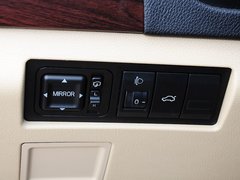 2015款 2.0L 自动 尊贵型