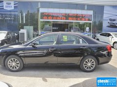 2015款 2.0L 自动 尊贵型