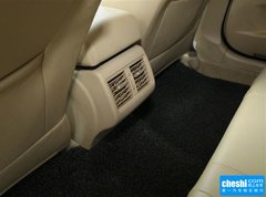 2015款 2.0L 自动 尊贵型