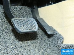 2015款 2.0L 自动 尊贵型