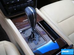 2015款 2.0L 自动 尊贵型
