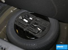 2015款 2.0L 自动 尊贵型