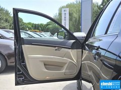2015款 2.0L 自动 尊贵型