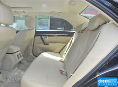 2015款 2.0L 自动 尊贵型