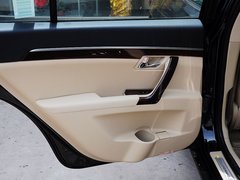 2015款 2.0L 自动 精英型
