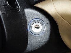2015款 2.0L 自动 精英型