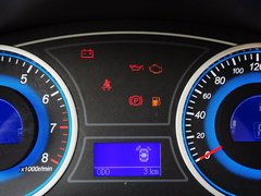 2015款 2.0L 自动 精英型
