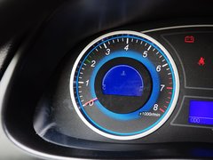 2015款 2.0L 自动 精英型