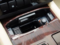 2015款 2.0L 自动 精英型