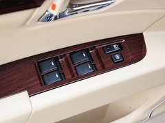 2015款 2.0L 自动 精英型
