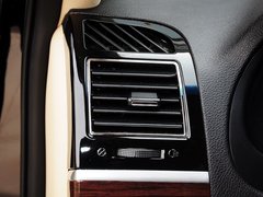 2015款 2.0L 自动 精英型