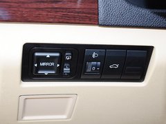 2015款 2.0L 自动 精英型