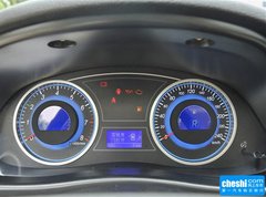 2015款 2.0L 自动 精英型
