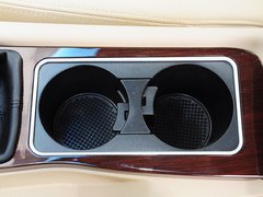 2015款 2.0L 手动 精英型