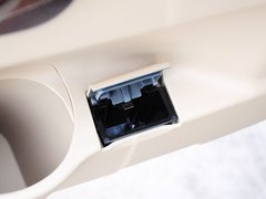 2015款 2.0L 手动 精英型