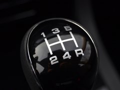 2015款 1.8 手动 精英型