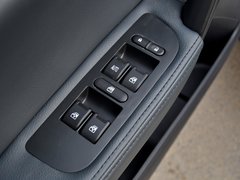 2015款 1.8 手动 精英型