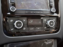 2015款 1.8 手动 精英型