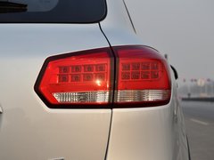 2015款 1.8 手动 精英型