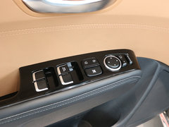2015款 1.6L 自动 两驱PRM