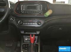 2015款 1.6L 自动 两驱DLX