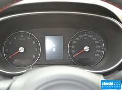2015款 1.6L 自动 两驱DLX