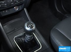 2015款 2.0T 手动 豪华型