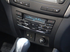 2015款 2.0T 自动 精英型