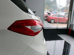 2015款 2.0T 手动 舒适型