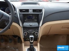 2015款 1.5L 手动 豪华型