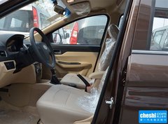2015款 1.5L 手动 豪华型