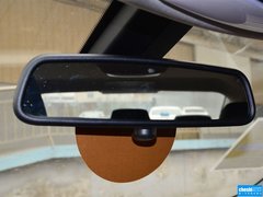2015款 320i 超悦版时尚型