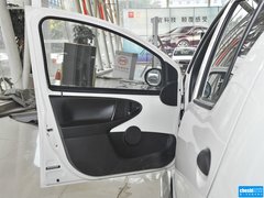 2015款 1.0L AMT 悦酷型