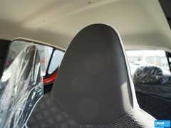 2015款 1.0L 悦酷型