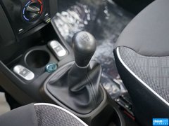 2015款 1.0L 悦酷型