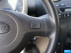 2015款 1.0L 悦酷型