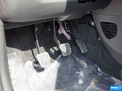 2015款 1.0L 悦酷型