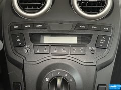 2015款 1.0L 铉酷型