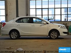 2015款 1.5L 手动 风尚版
