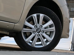 2015款 1.5L 手动 风尚版