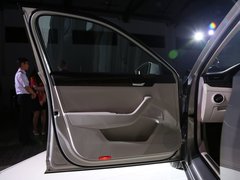 2015款 1.8TSI 手动 绅仕版