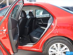 2015款 2.0L 自动 豪华型