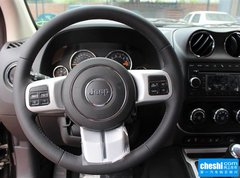 2015款 2.0L 自动 两驱豪华版