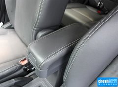 2015款 2.0L 自动 两驱豪华版