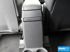 2015款 2.0L 自动 两驱豪华版