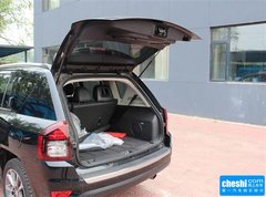 2015款 2.0L 自动 两驱豪华版