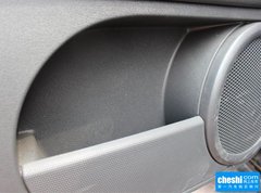 2015款 2.0L 自动 两驱豪华版