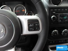 2015款 2.0L 自动 两驱豪华版