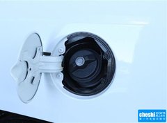 2015款 2.0L 自动 两驱运动版