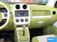 2015款 2.0L 自动 两驱运动版